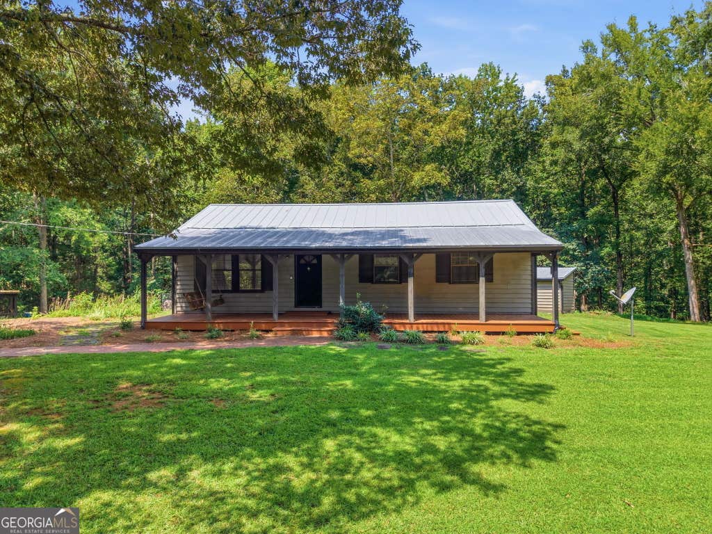 Photo of 736 Wolfskin Road, Arnoldsville, GA 30619 (MLS # 10821990)