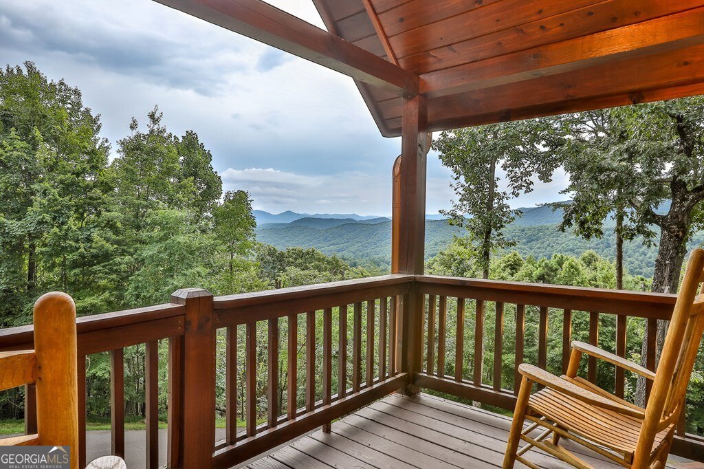 175 Cochise Rd, Blue Ridge, GA, 30522, USA, 4 Bedrooms Bedrooms, ,4 BathroomsBathrooms,Residential,Active,175 Cochise Rd,10674171