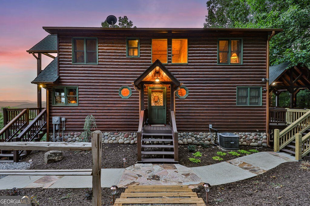175 Cochise Rd, Blue Ridge, GA, 30522, USA, 4 Bedrooms Bedrooms, ,4 BathroomsBathrooms,Residential,Active,175 Cochise Rd,10674171