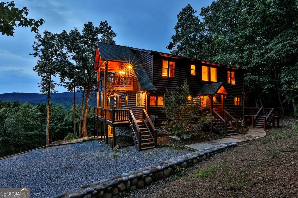 175 Cochise Rd, Blue Ridge, GA, 30522, USA, 4 Bedrooms Bedrooms, ,4 BathroomsBathrooms,Residential,Active,175 Cochise Rd,10674171