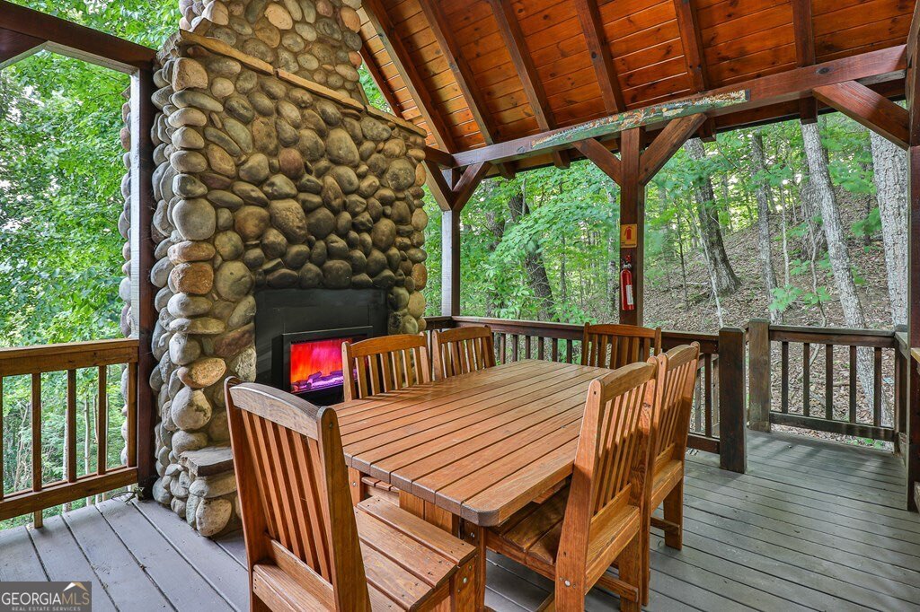 175 Cochise Rd, Blue Ridge, GA, 30522, USA, 4 Bedrooms Bedrooms, ,4 BathroomsBathrooms,Residential,Active,175 Cochise Rd,10674171