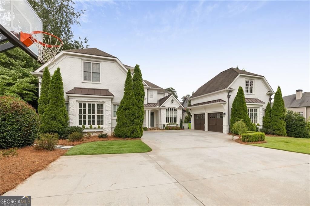 4667 Dudley LN