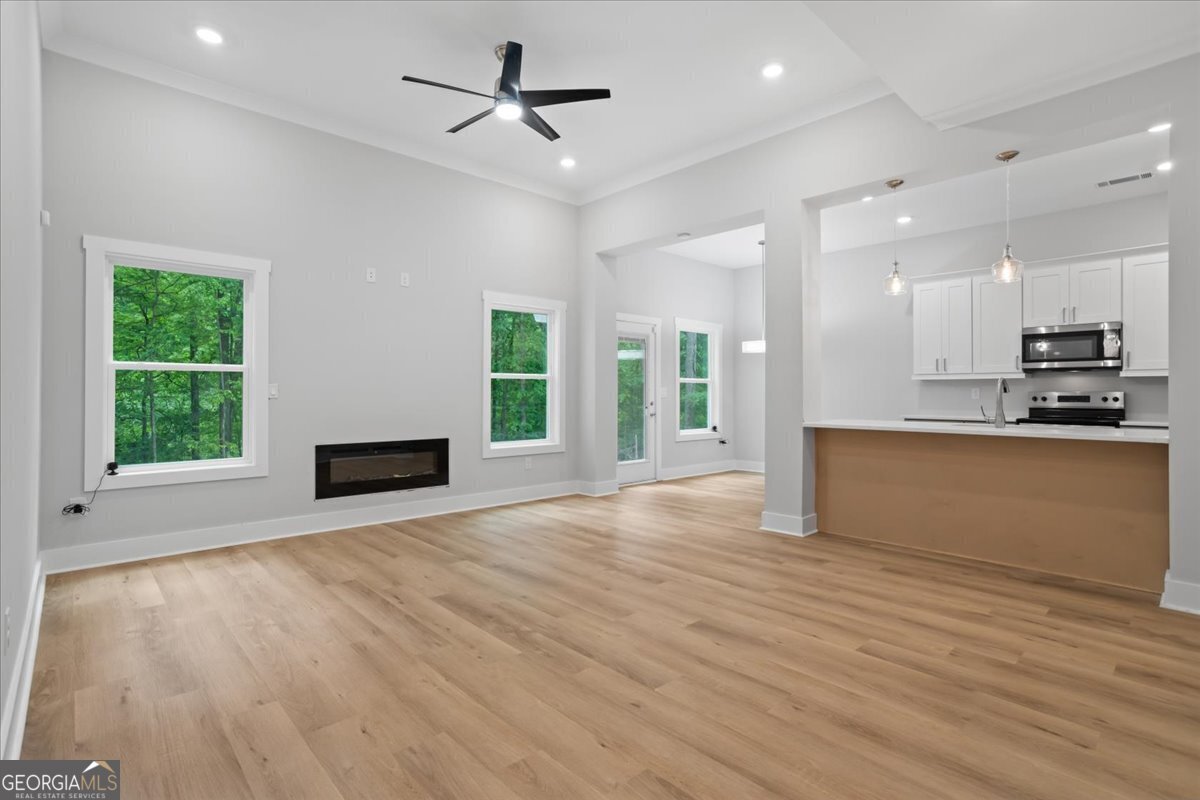 3902 Bouldercrest RD SE