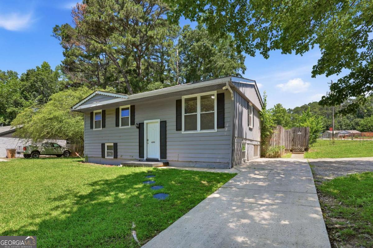 6592 Port A Prince DR