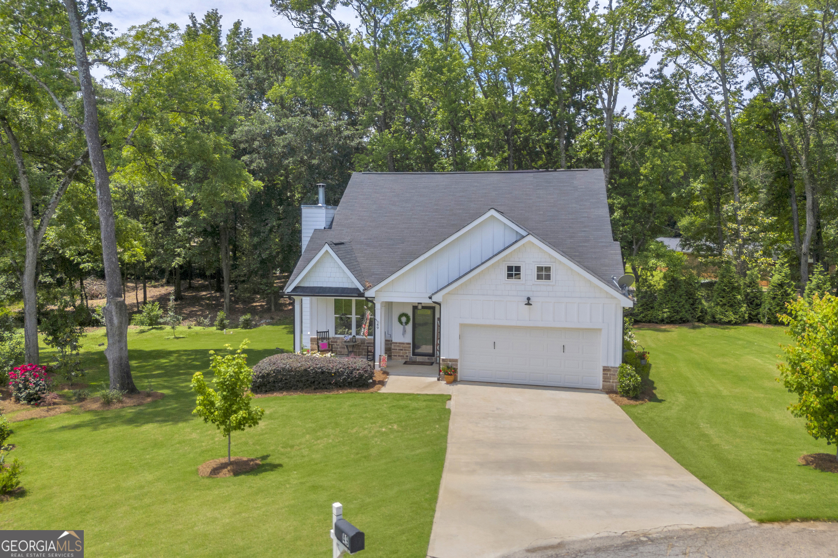 49 Grove CT