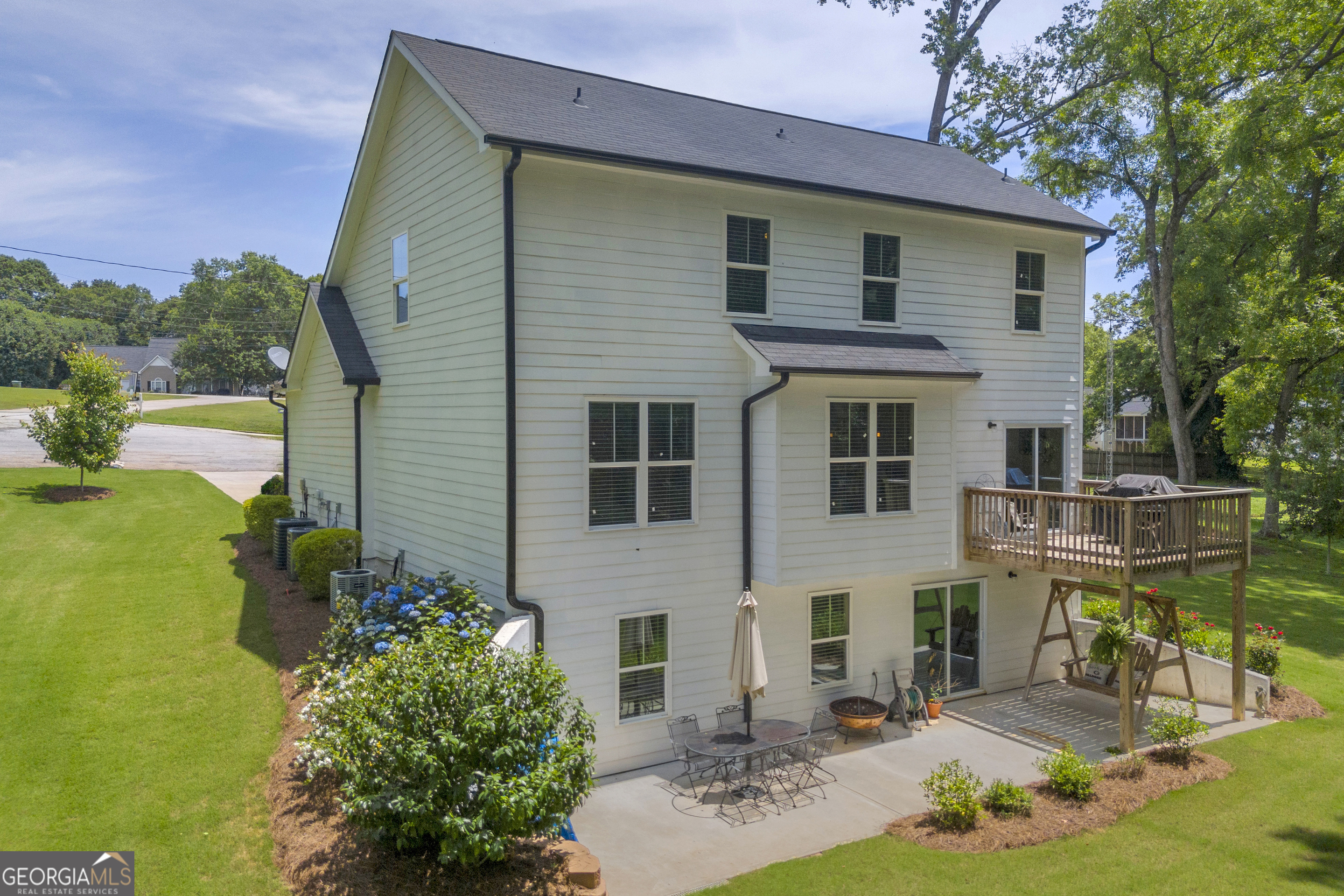 49 Grove CT