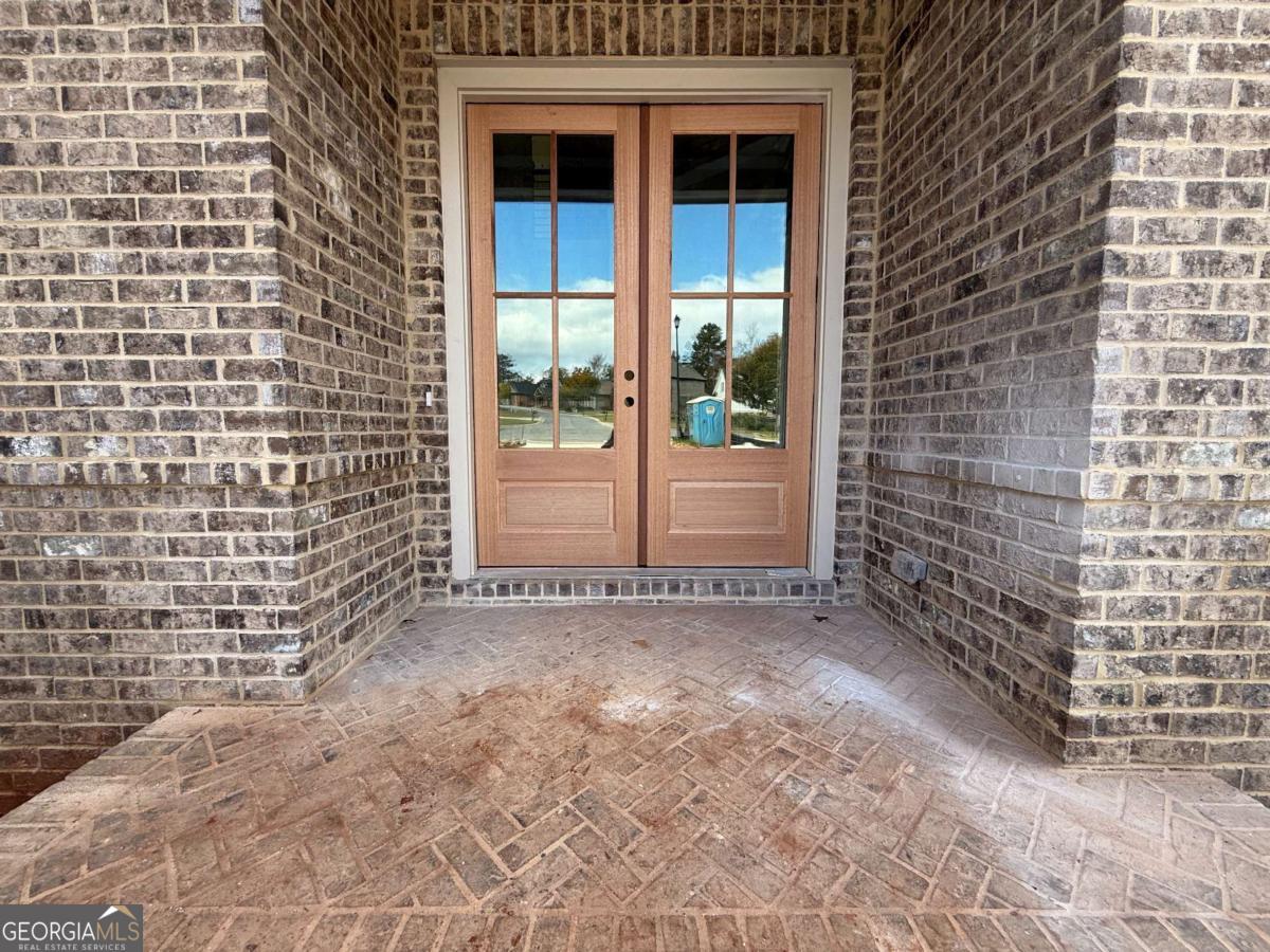 6075 FAIRWAY PARK LN