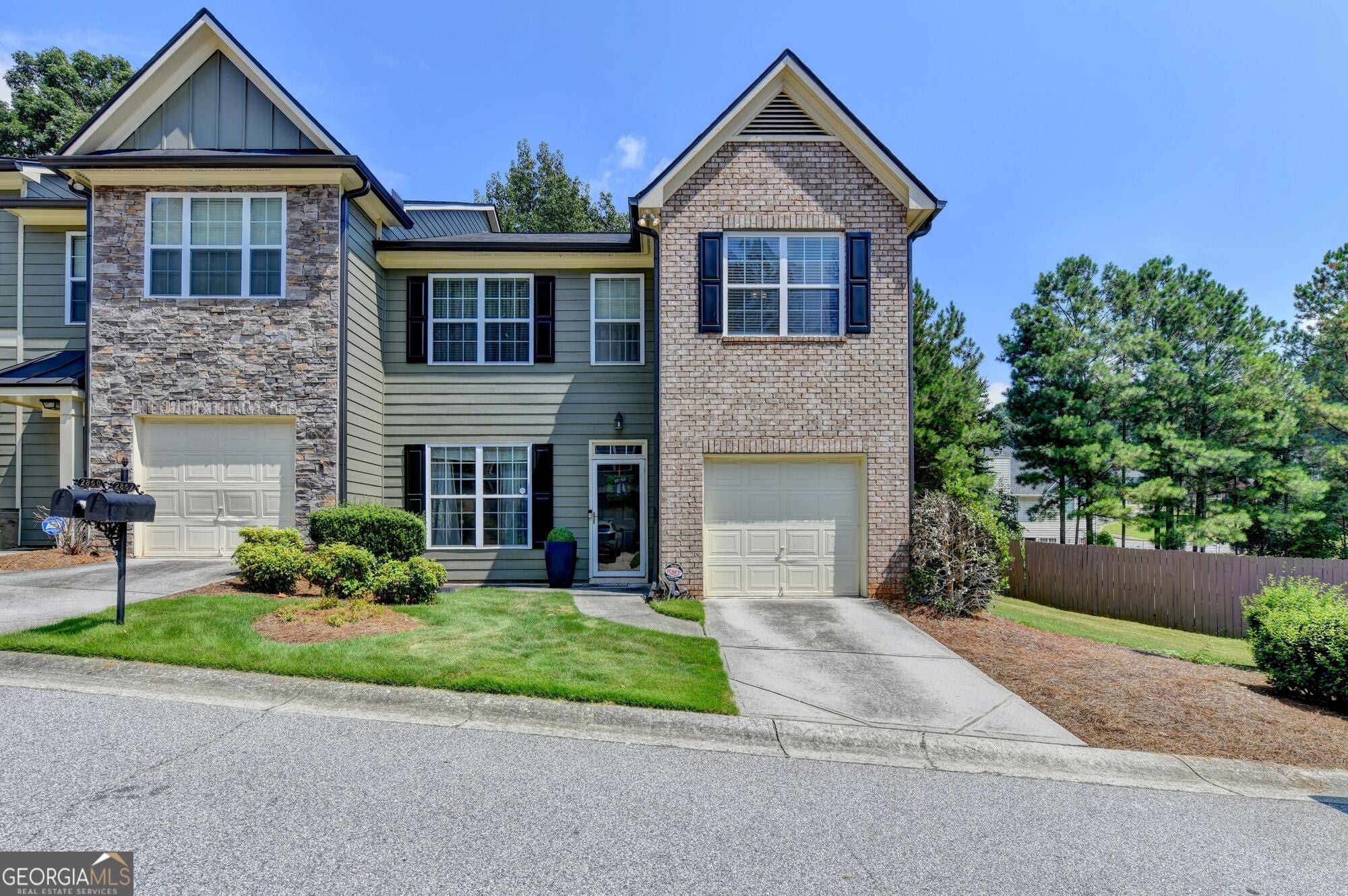 2862 Ridgeview DR SW