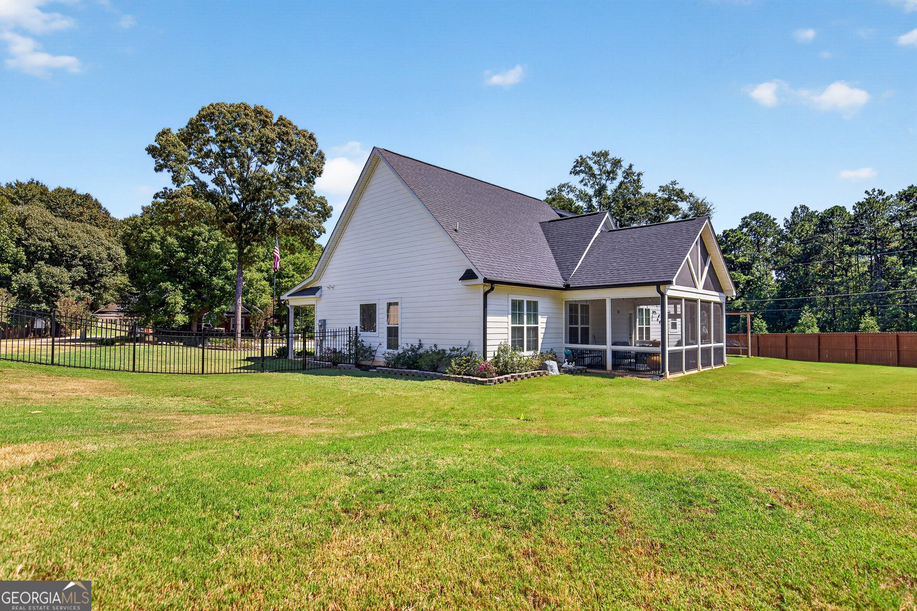 106 Palmetto CT