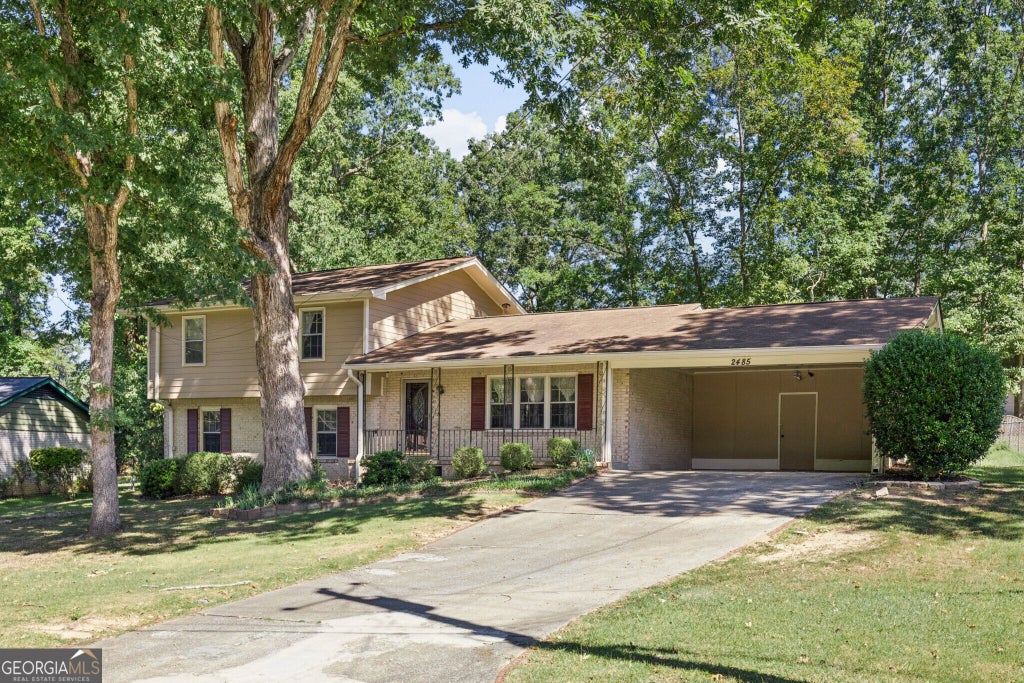 Photo of 2485 HALLIE MILL Road, Atlanta, GA 30349 (MLS # 10851105)