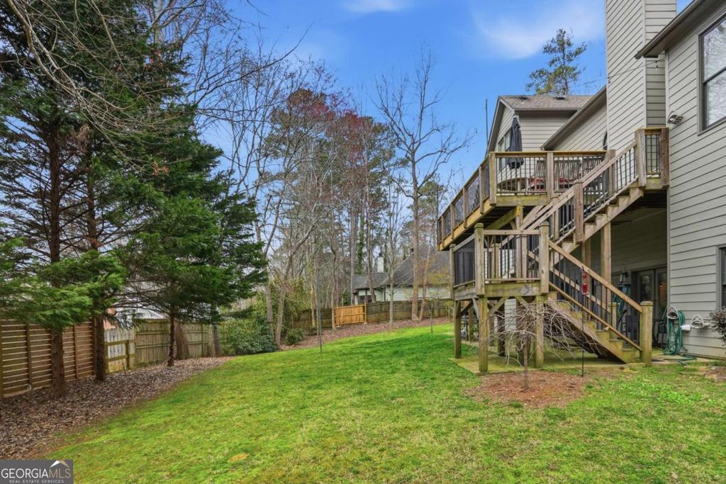 Photo of 118 Thrush Drive #B, Roswell, GA 30075 (MLS # 10712106)