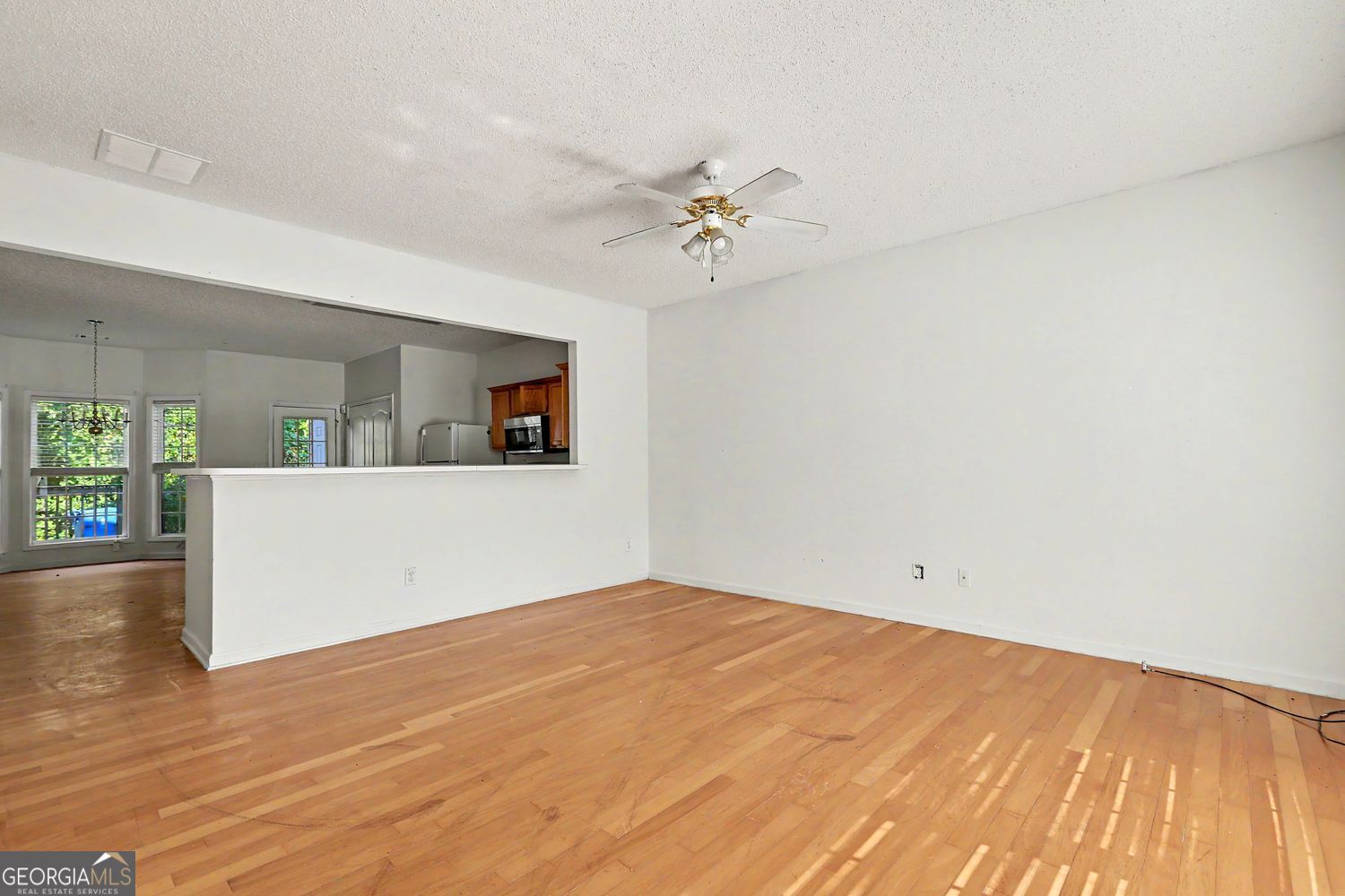 190 Madeline CT