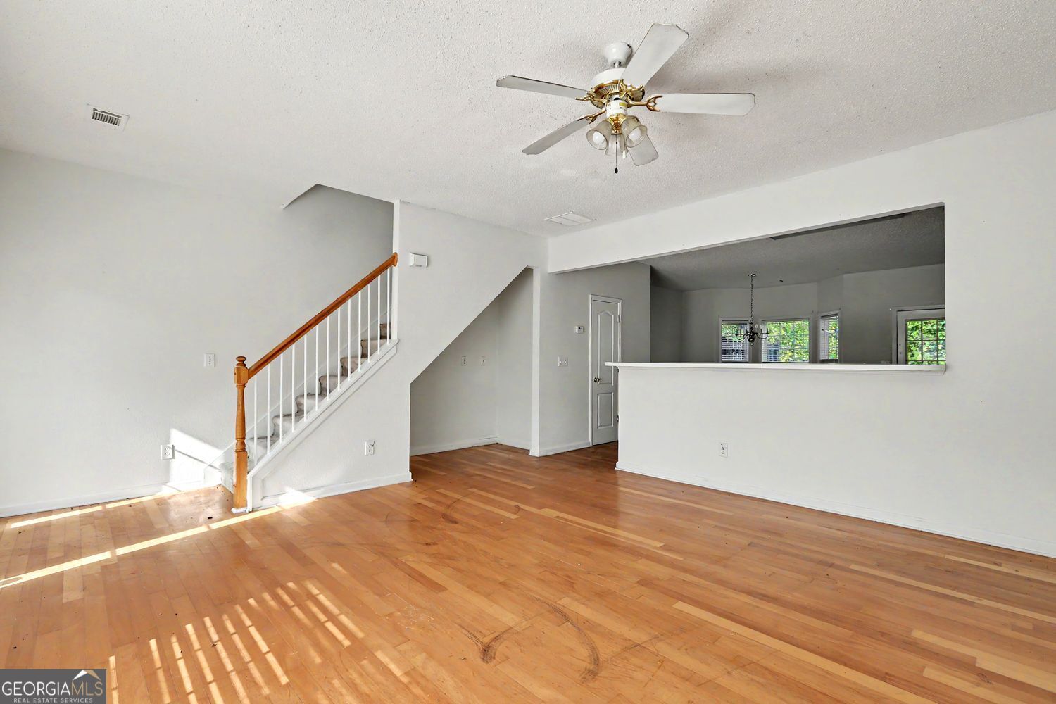 190 Madeline CT