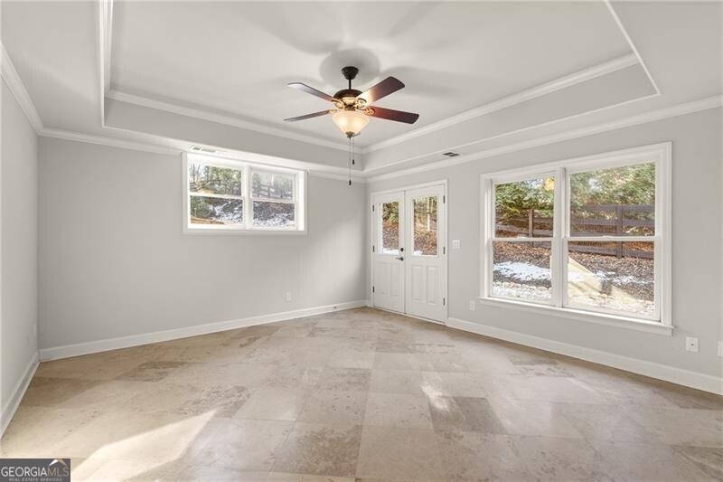 Triple Crown - Residential