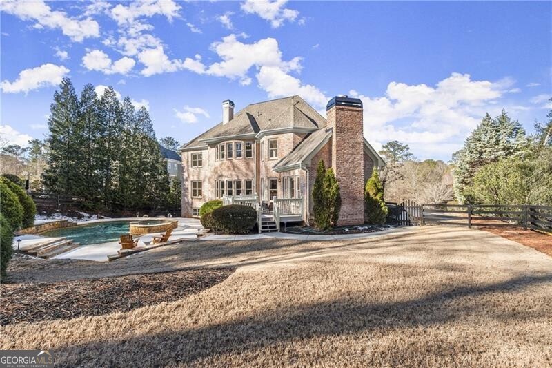 Triple Crown - Residential