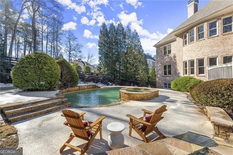Triple Crown - Residential