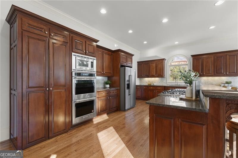 Triple Crown - Residential