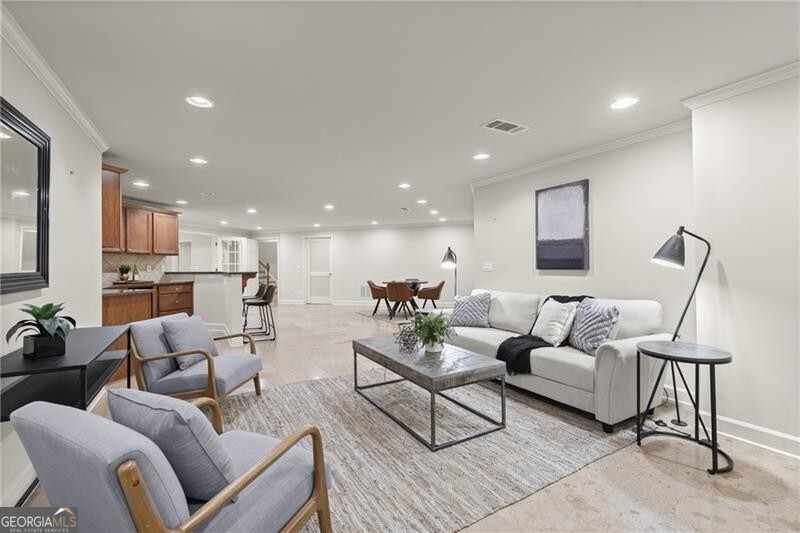 Triple Crown - Residential