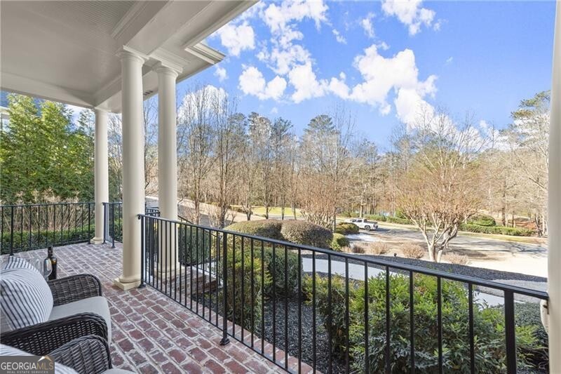 Triple Crown - Residential