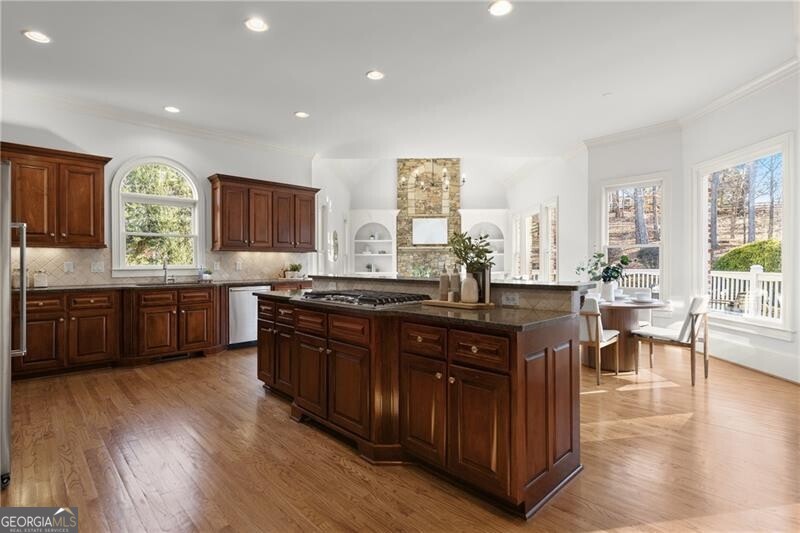 Triple Crown - Residential