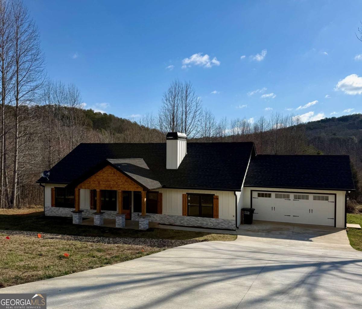 270 Meadow Crest Drive