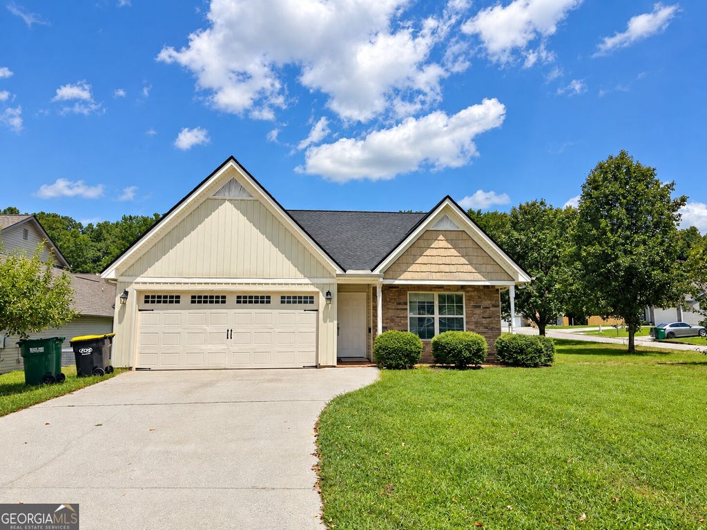 Photo of 561 Highland Pointe Drive, Alto, GA 30510 (MLS # 10846157)