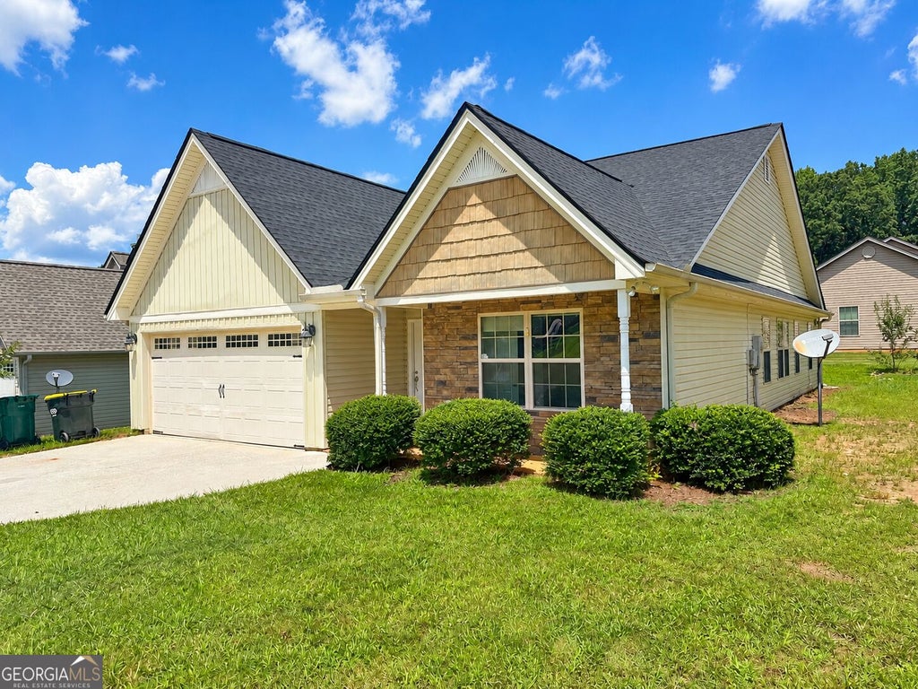 Photo of 561 Highland Pointe Drive, Alto, GA 30510 (MLS # 10846157)