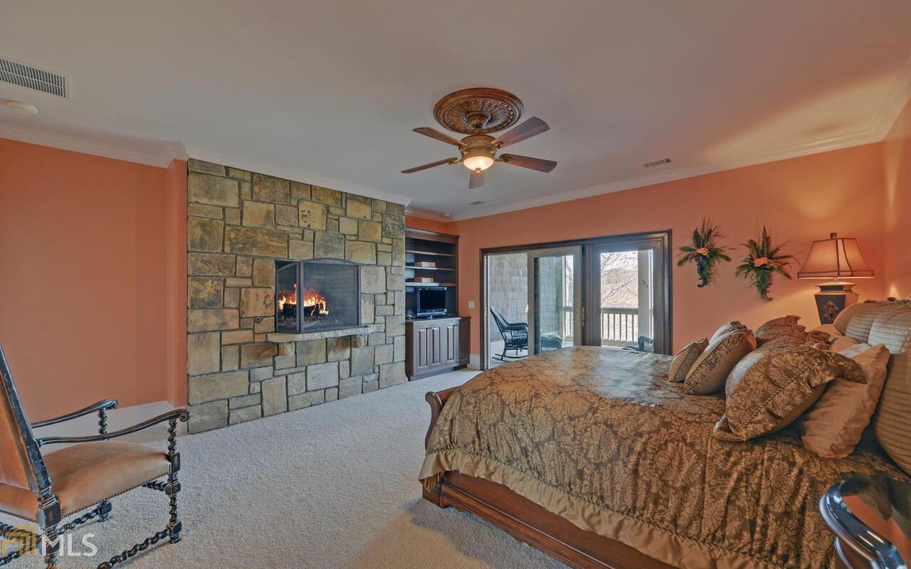 Clayton, Georgia 30525, United States, 4 Bedrooms Bedrooms, ,5 BathroomsBathrooms,Residential,Active,18155