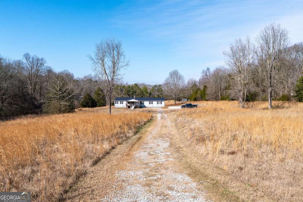 Photo of 3381 Highway 326, Commerce, GA 30530 (MLS # 10687311)