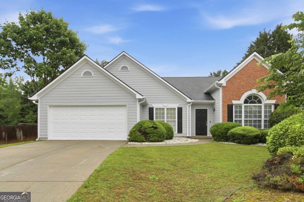 Photo of 1229 Colony Bend Court, Lawrenceville, GA 30043 (MLS # 10761536)