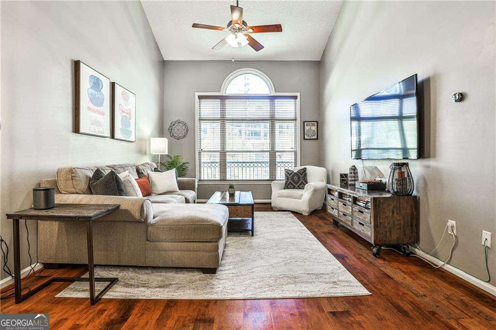 Photo of 955 Juniper Street NE #2322, Atlanta, GA 30309 (MLS # 10651860)