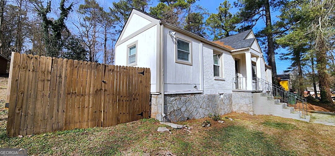 1385 Dodson DR SW