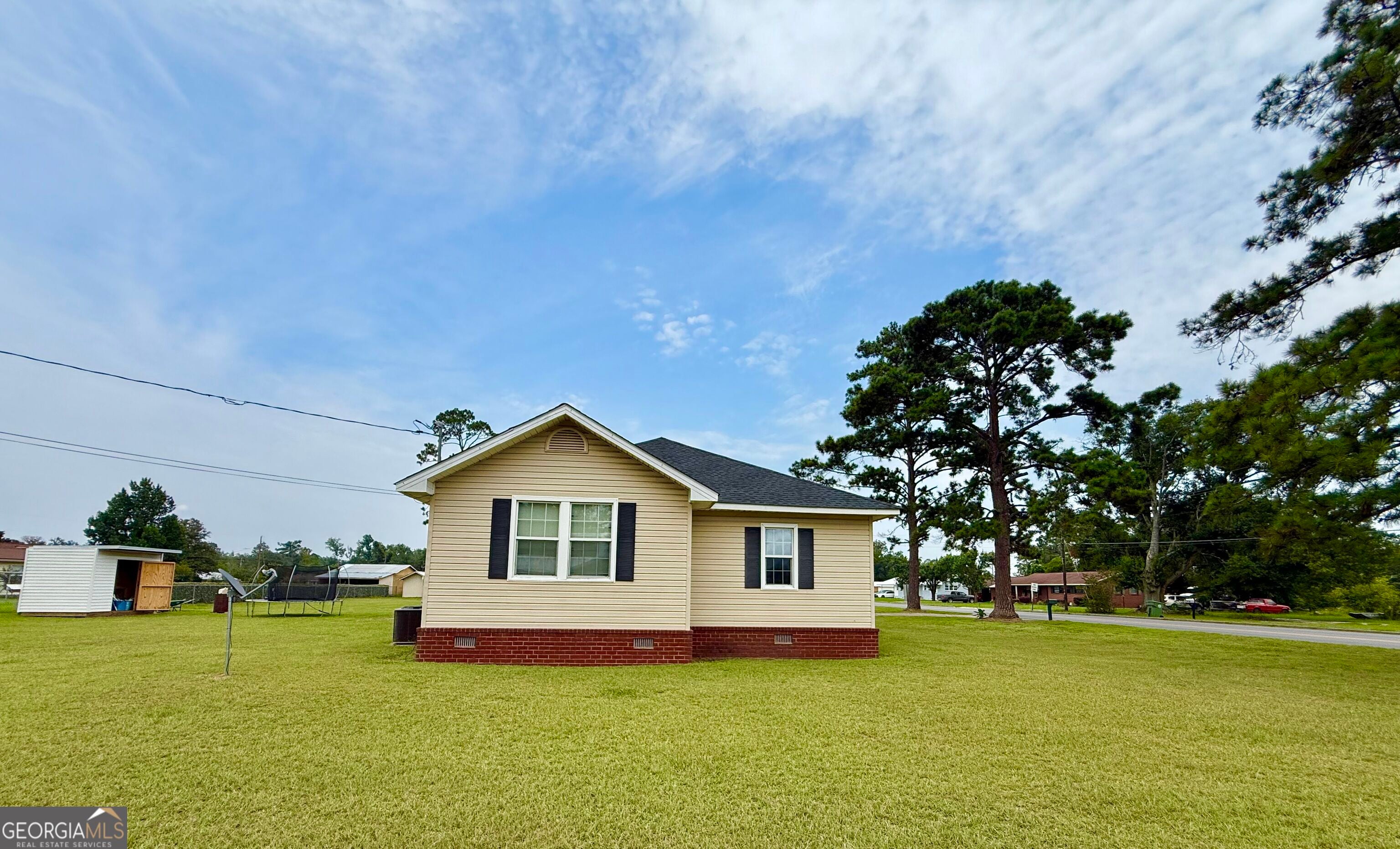 58 Burketts Ferry RD