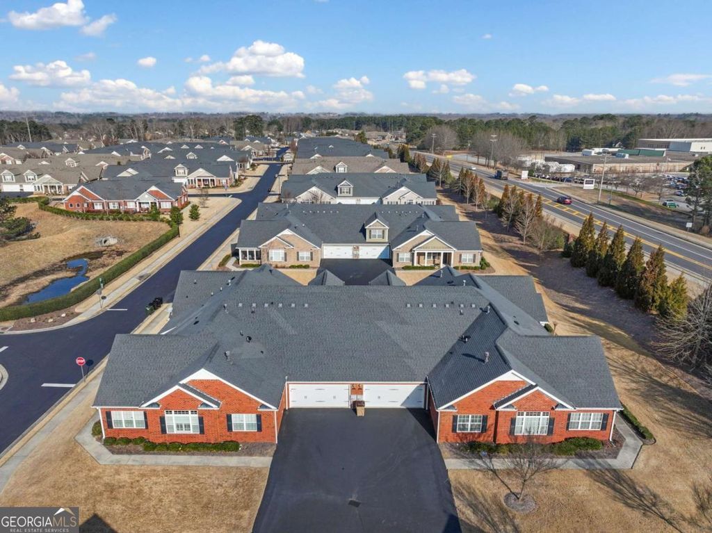 Photo of 3421 Lindenridge Drive, Buford, GA 30519 (MLS # 10768304)