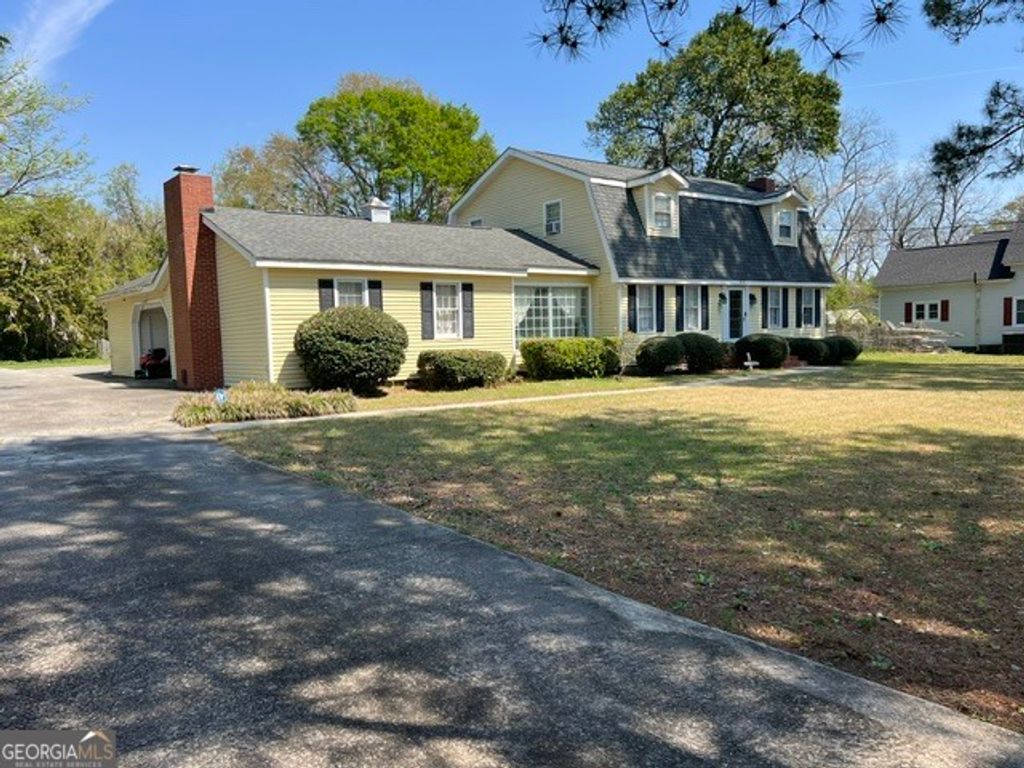 Photo of 313 Main Street E, Marshallville, GA 31057 (MLS # 10758830)