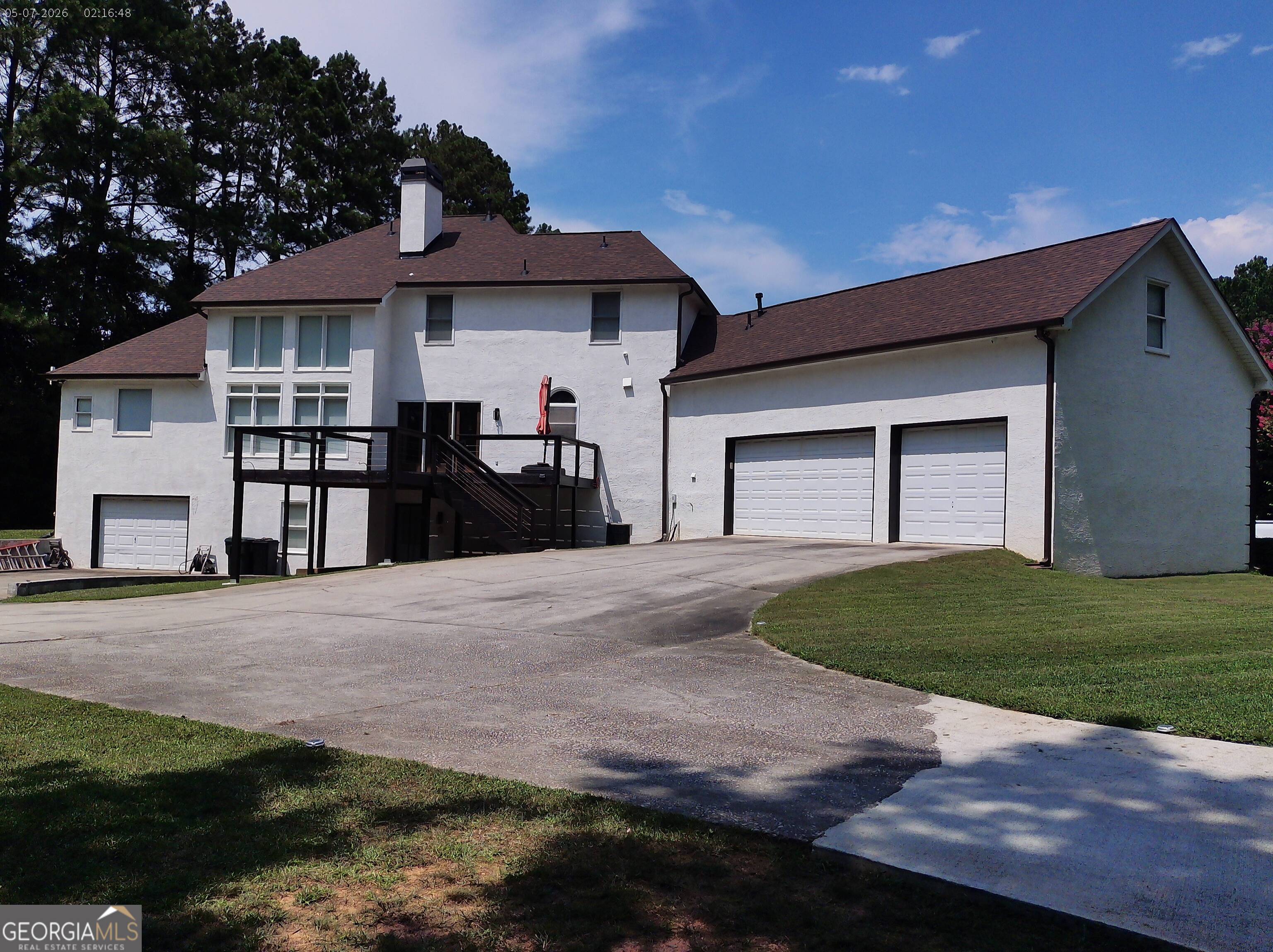 130 Victoria PL