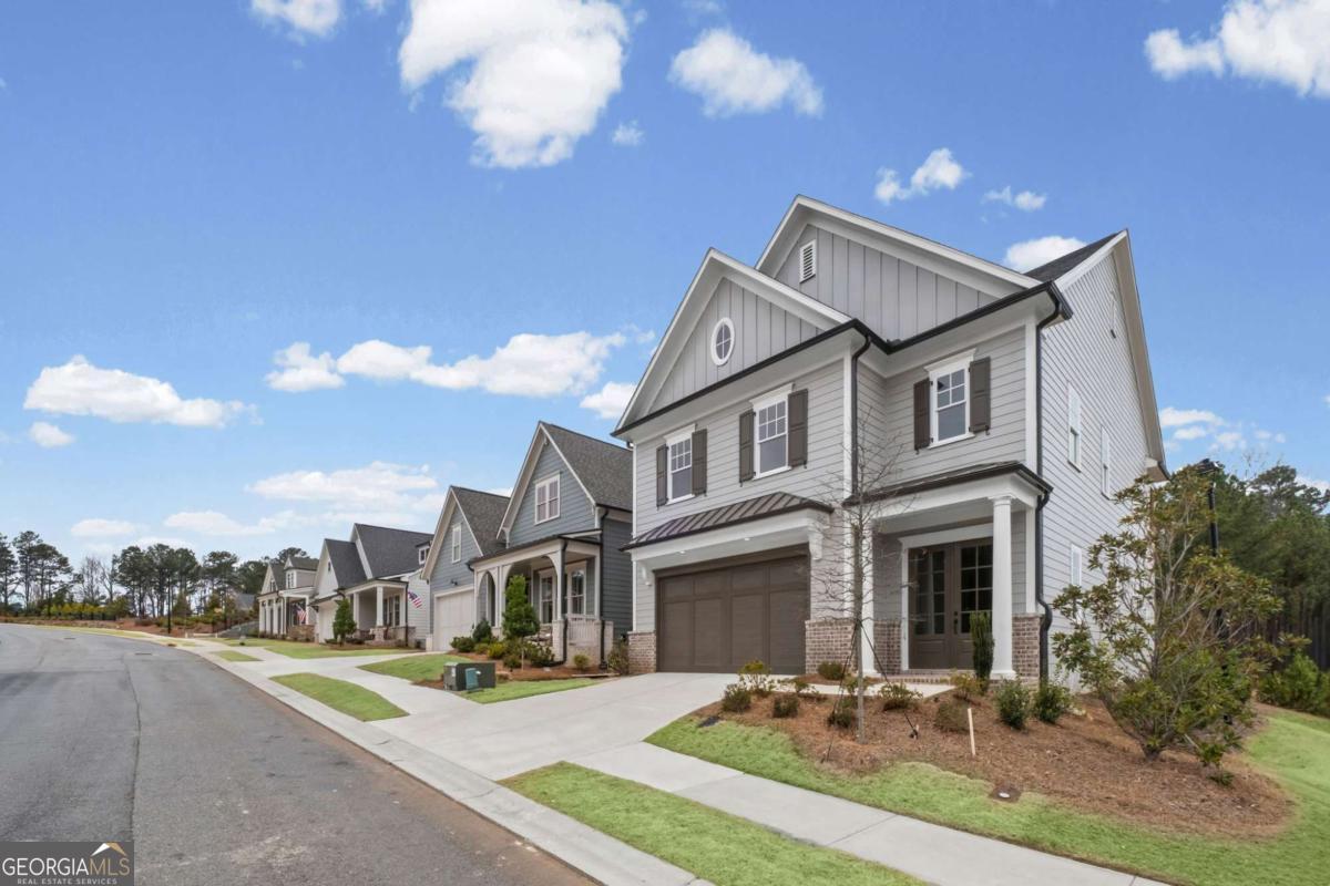 1221 Lakeside Overlook