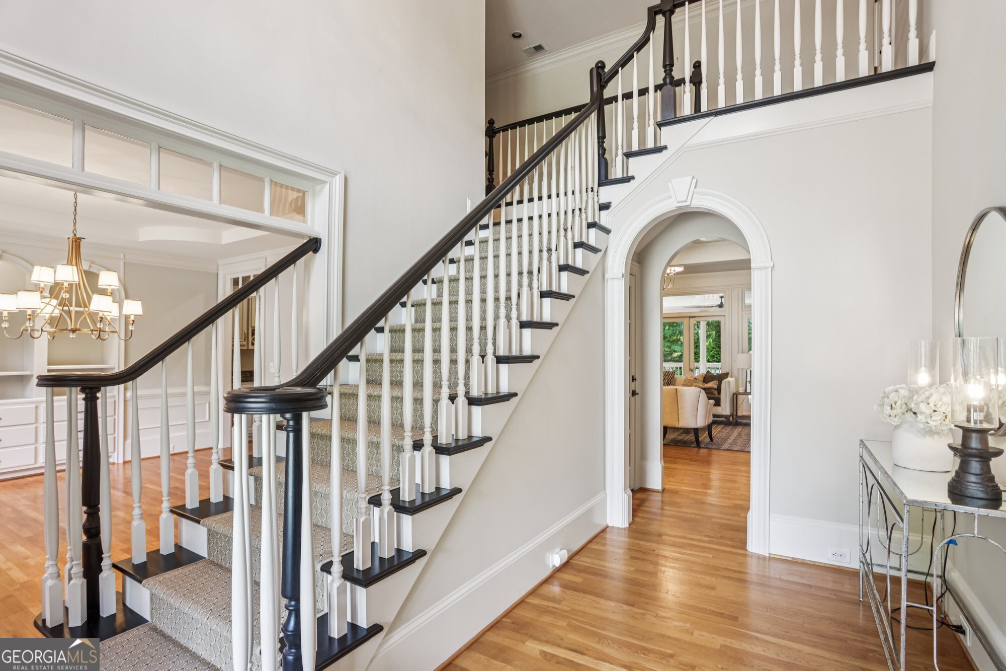 63 Lewellen DR