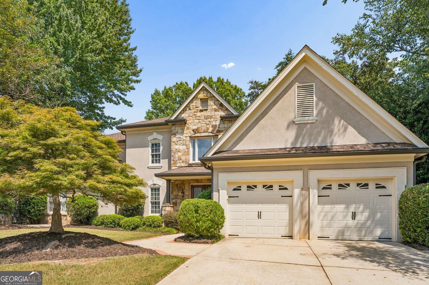 715 Clubside DR