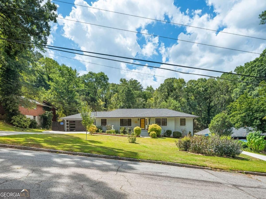 Photo of 1593 Mill Acres Drive SW, Atlanta, GA 30311 (MLS # 10851029)