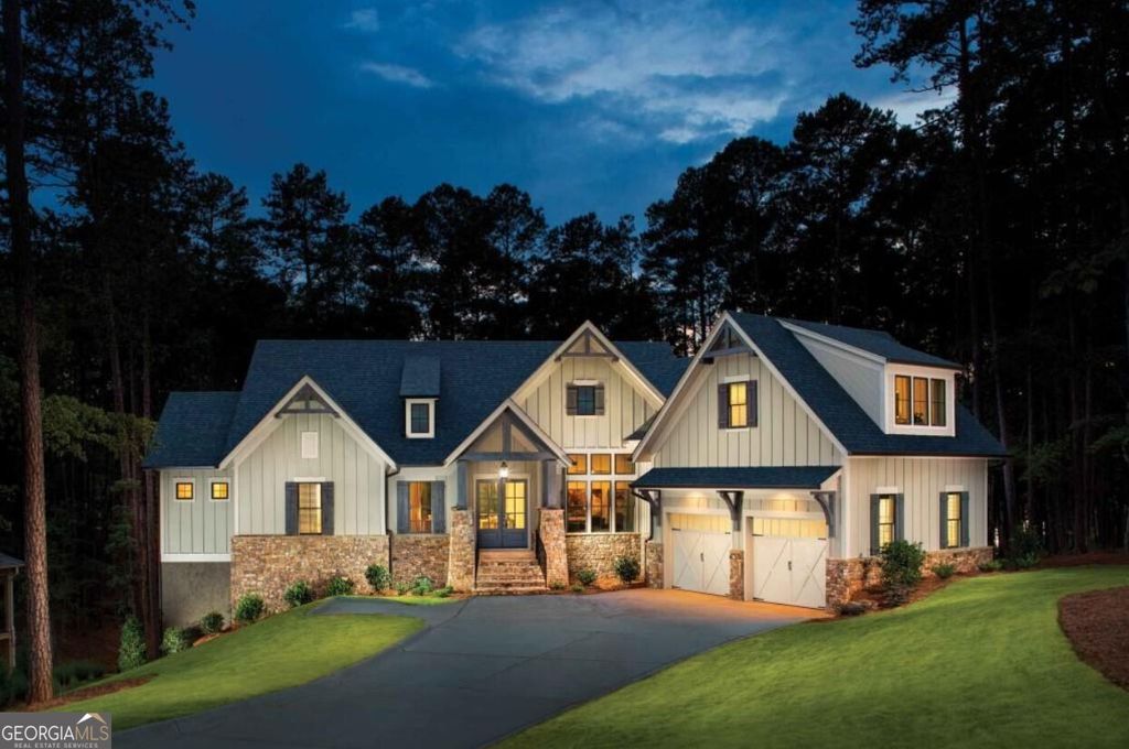 Photo of 208 Lake Pointe Drive, Gainesville, GA 30506 (MLS # 10767520)