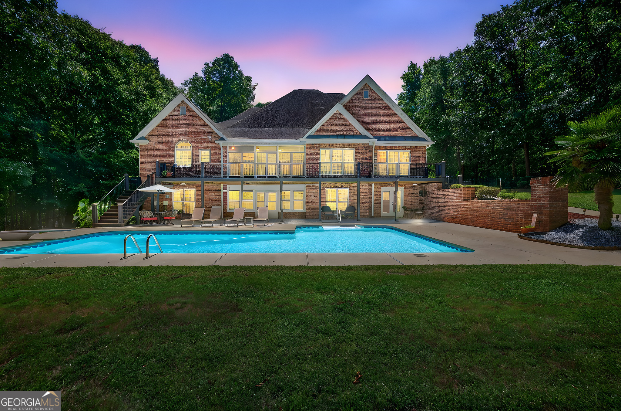 1050 Cedar Grove DR