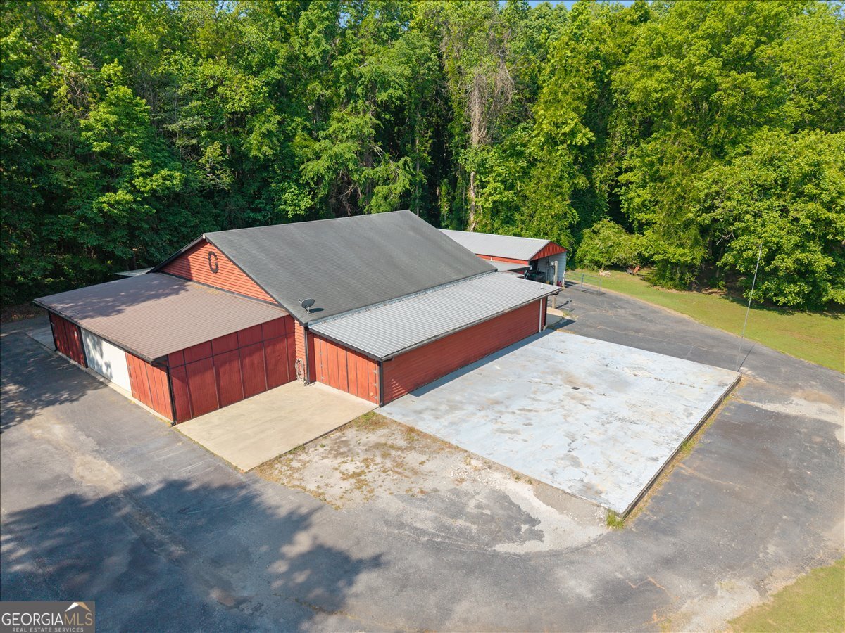 1050 Cedar Grove DR