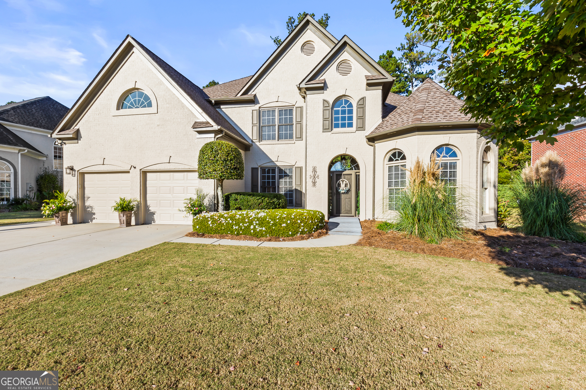 1121 Twin Bridge LN