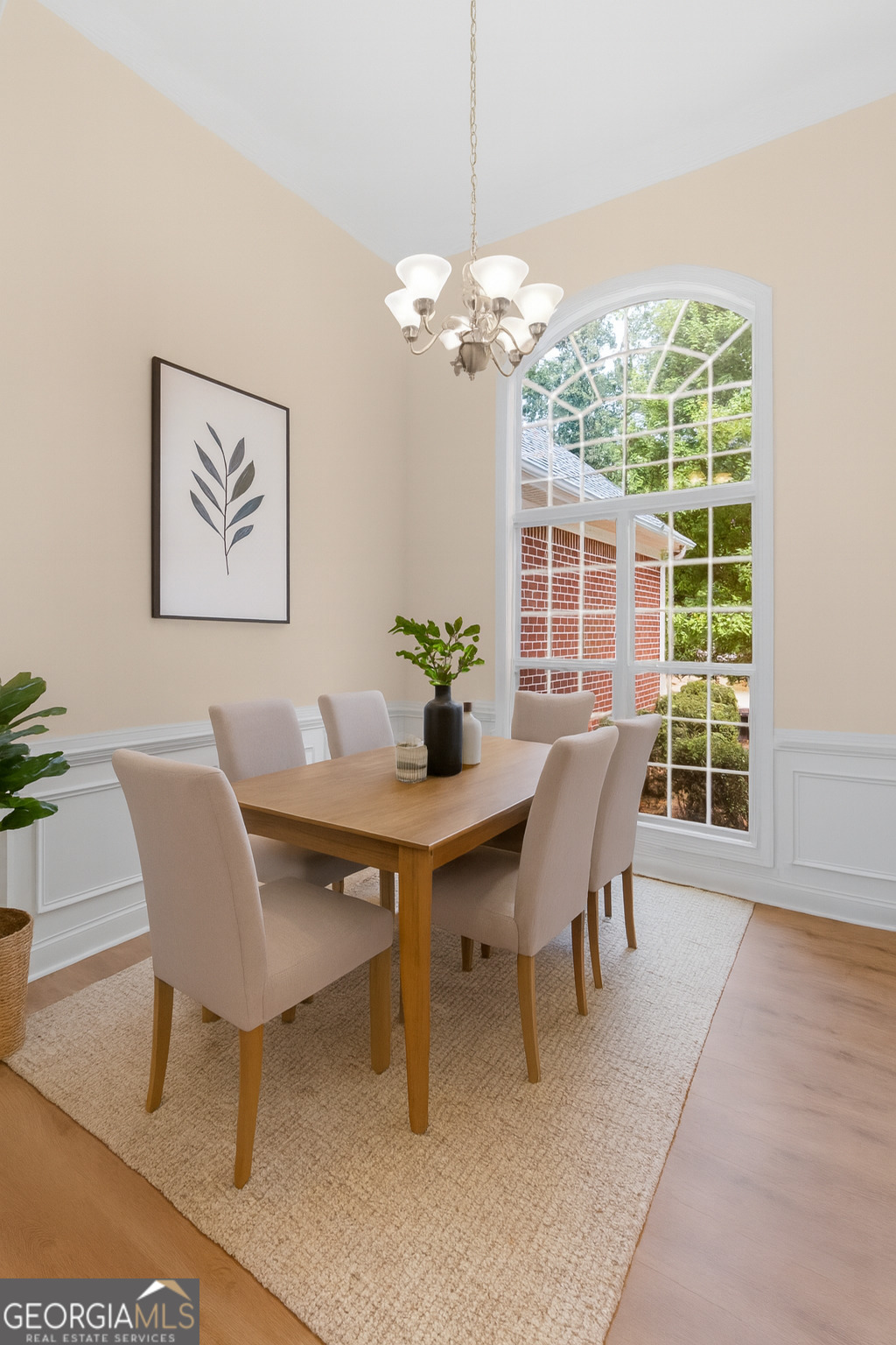240 Huiet DR