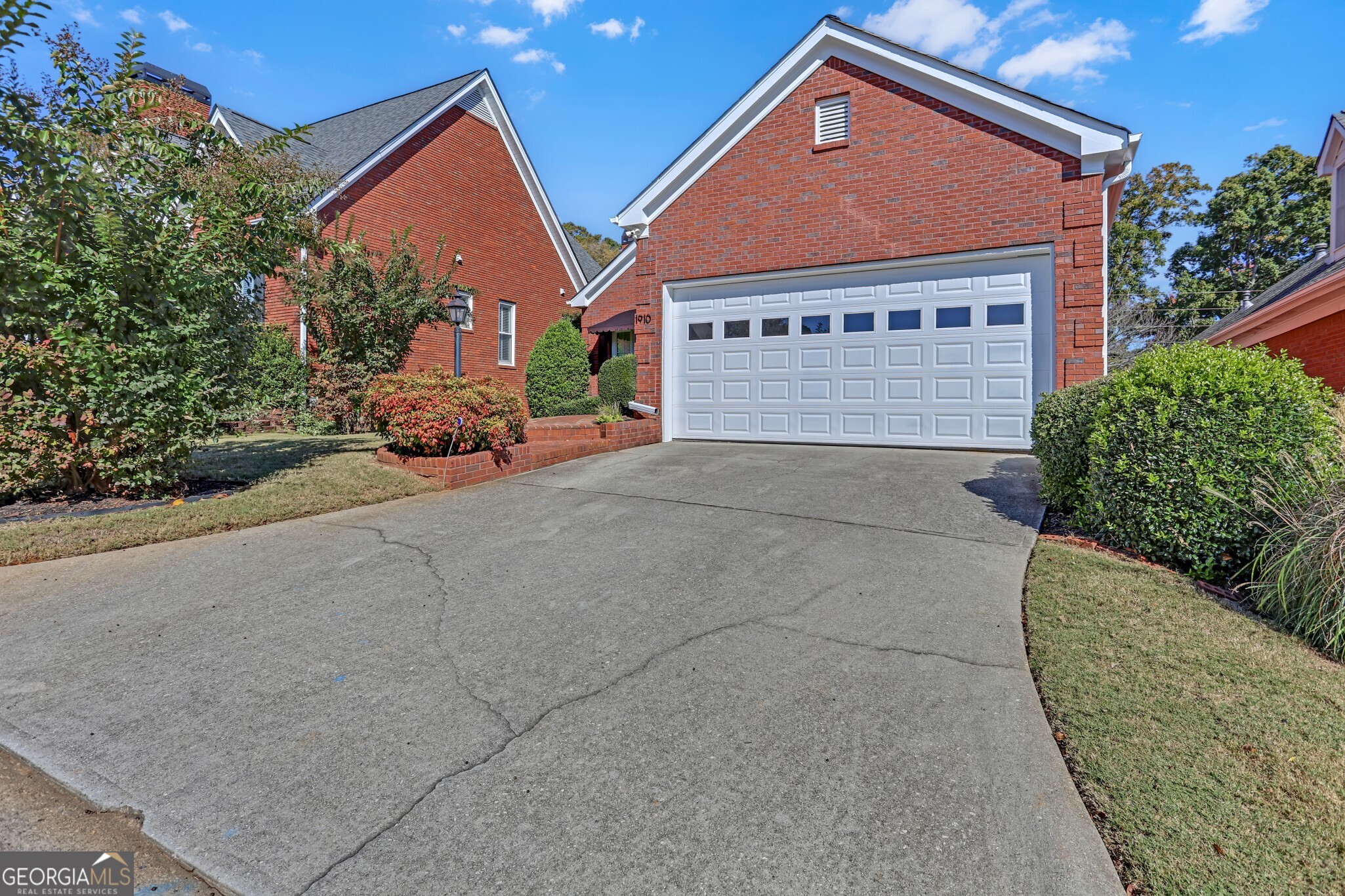 1910 Stockton Walk LN