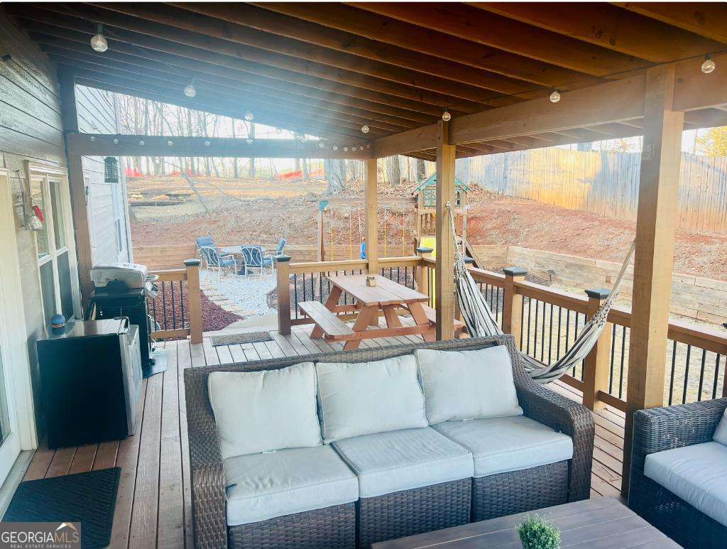 River Trace - Residential