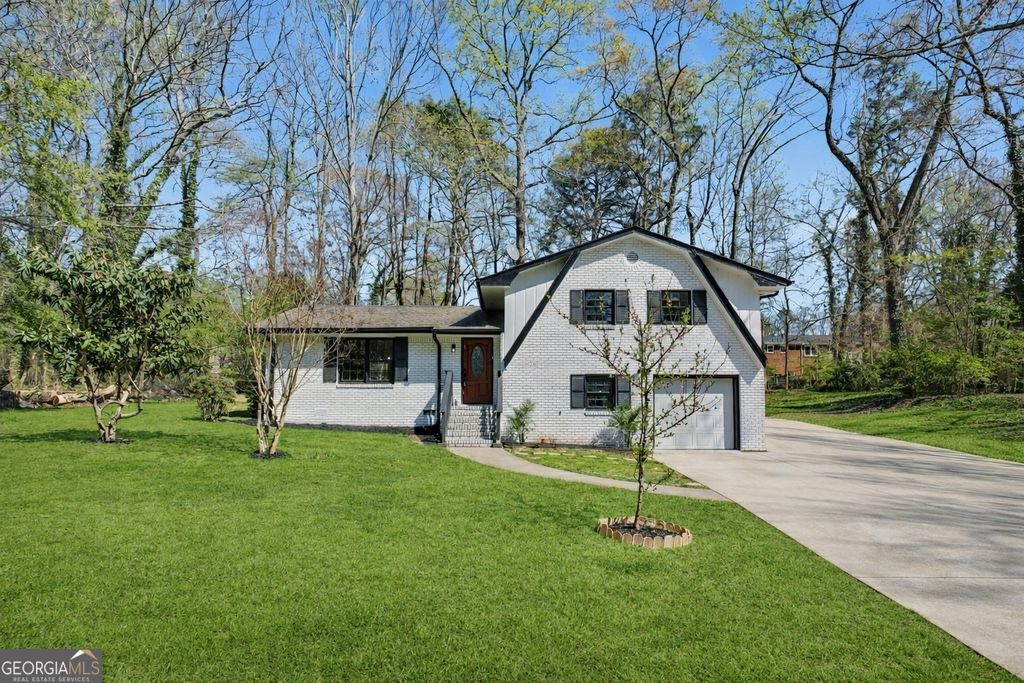 Photo of 4101 Westview Street, Douglasville, GA 30135 (MLS # 10729389)