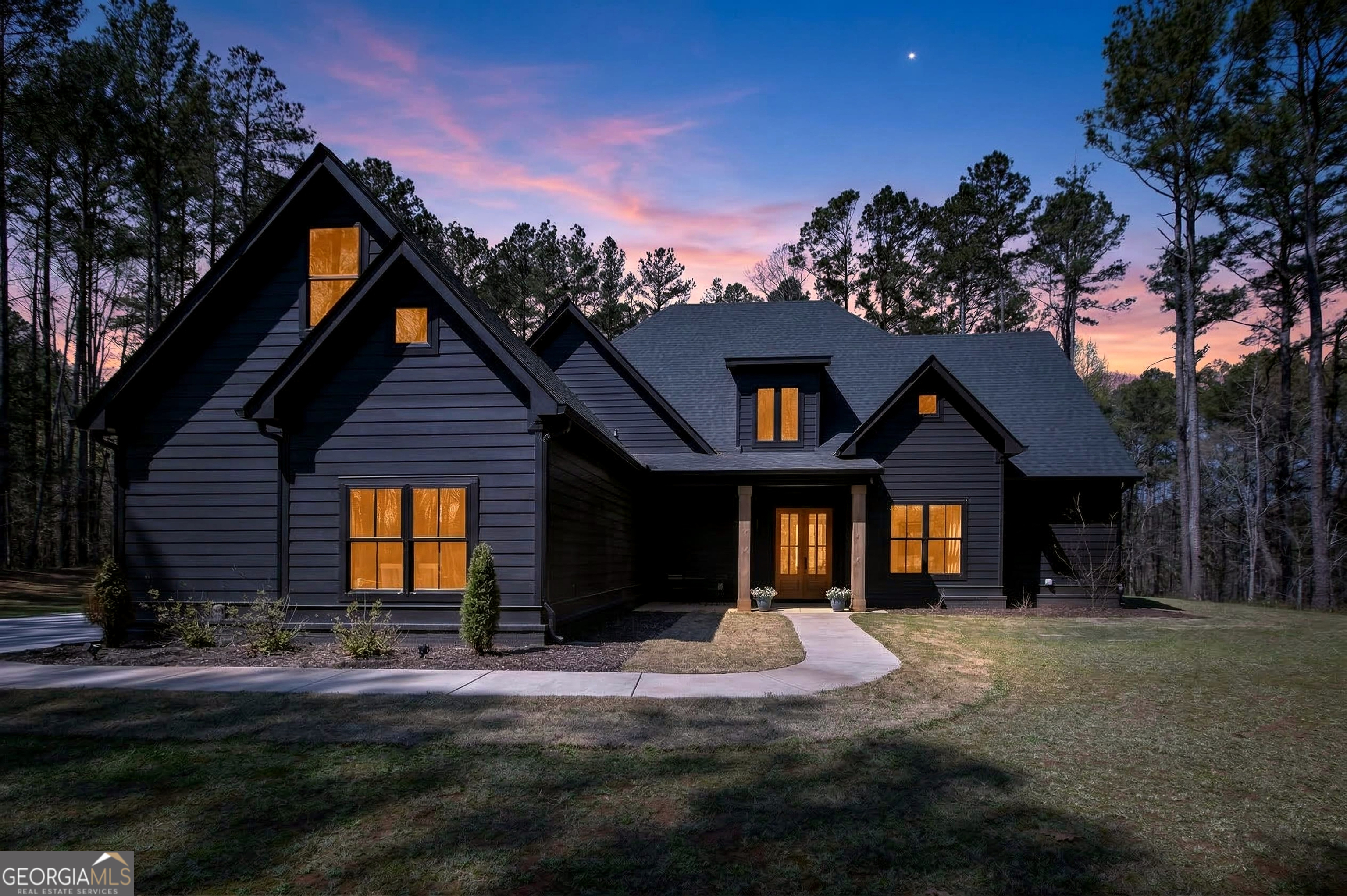 216 Saddle Creek DR