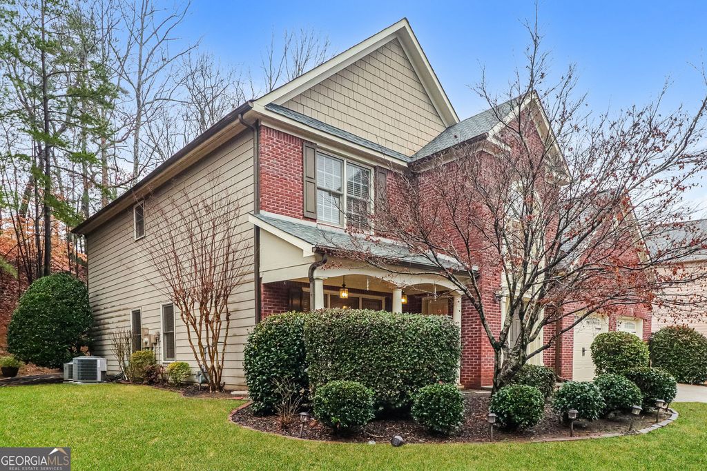 Photo of 1072 Blankets Creek Drive, Canton, GA 30114 (MLS # 10670713)